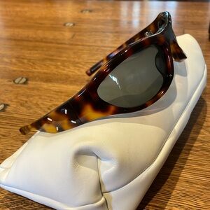 Tortoise shell Maison Martin Margiela x Gentle Monster sunglasses